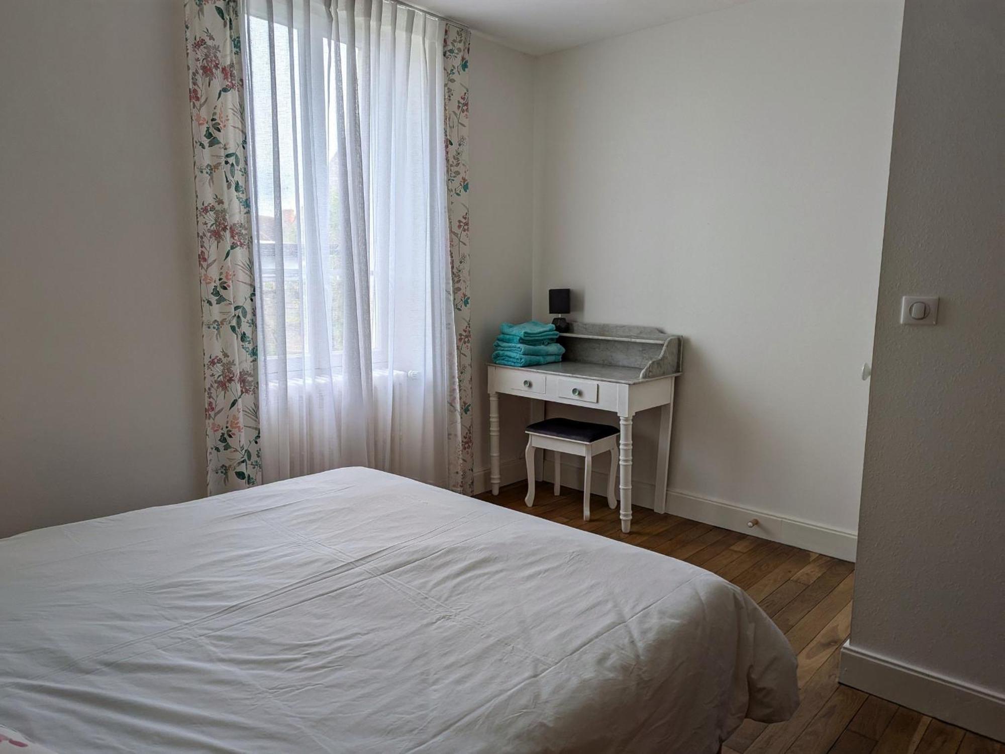 Gite Champetre A Mareau-Aux-Pres: Terrasse, Jardin, Et Confort Pour 6 Personnes - Fr-1-590-140 ภายนอก รูปภาพ
