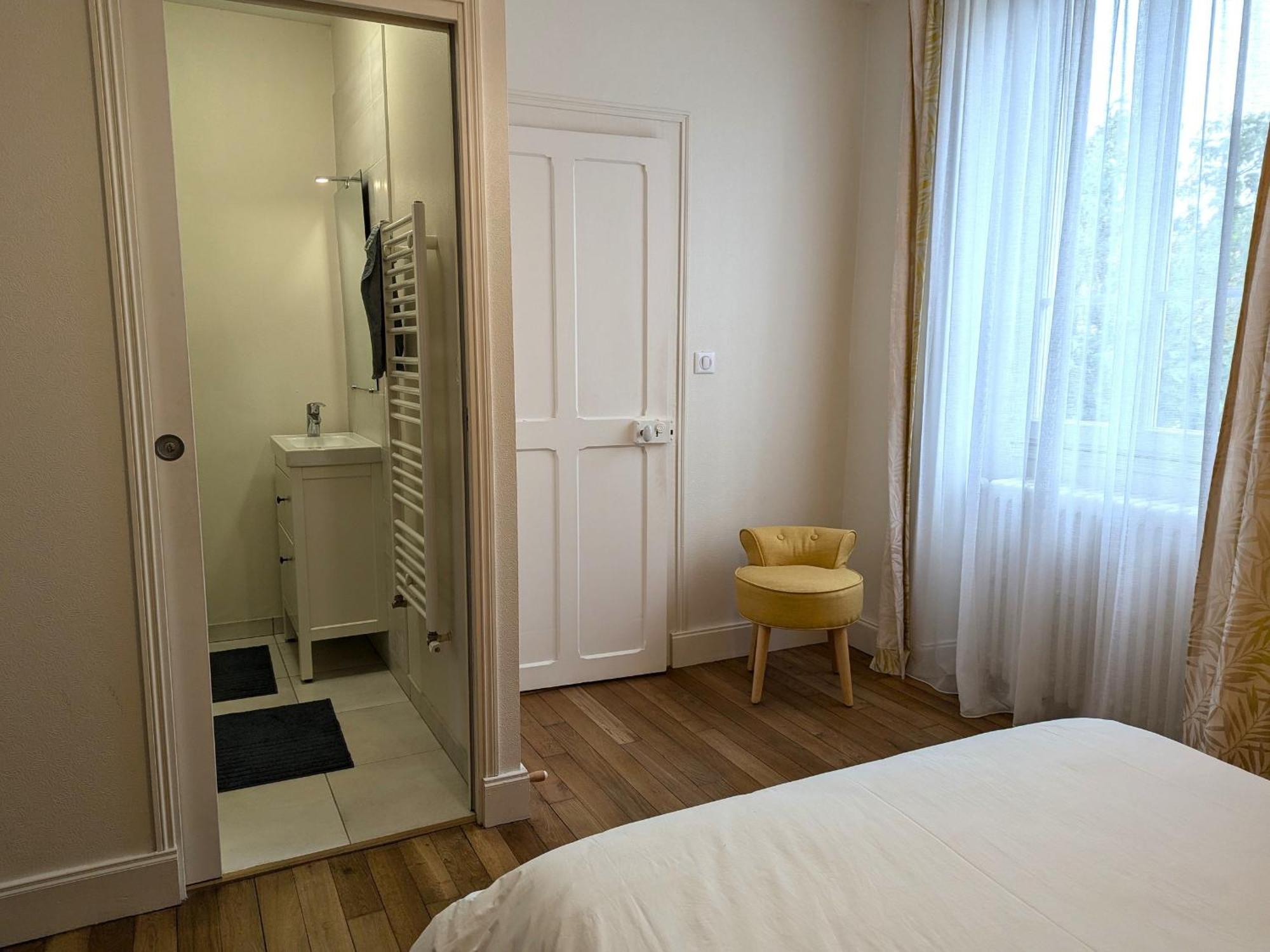 Gite Champetre A Mareau-Aux-Pres: Terrasse, Jardin, Et Confort Pour 6 Personnes - Fr-1-590-140 ภายนอก รูปภาพ